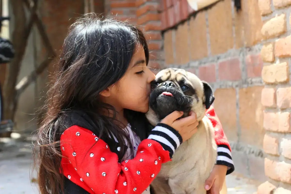 03-pet-sitting-industry-stats-dog-and-owner-kid